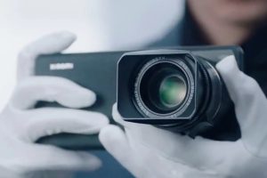 小米展示可用徠卡M系列可拆換鏡頭的 Xiaomi 12S Ultra 概念機 單一機造價人民幣 30 萬 顯然不可能量產-職人選物