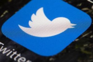 馬斯克的 SpaceX 下了 25 萬美金廣告預算給馬斯克的 Twitter-職人選物