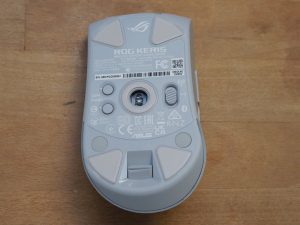 華碩 ROG Gladius III Wireless AimPoint 電競滑鼠、 Keris Wireless AimPoint 電競滑鼠與 Falchion Ace 65% 有線機械式鍵盤快速評測-職人選物