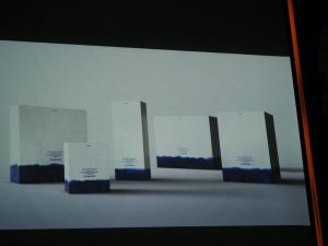 訴求以人為本的類比感動的鐵三角 60 周年限量商品登台,蒔繪工藝水木櫻限量耳機、複合木殼數位流耳機與黑膠唱盤商品五連發-職人選物