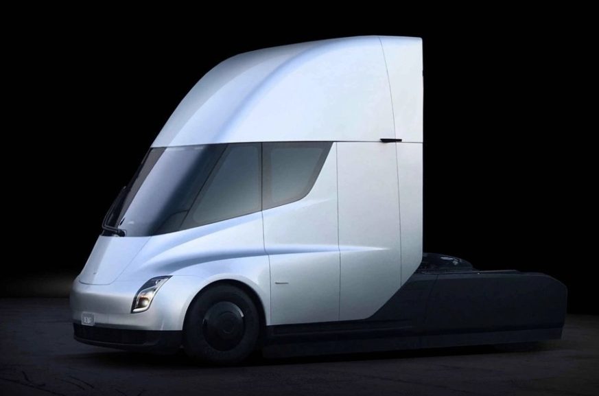 Tesla 電動卡車 Semi 延後三年後終於開始交車 滿載貨品時零加速到 100 公里僅需 20 秒 - 職人選物-職人選物