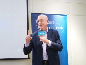 Arm 策略暨行銷執行副總裁 Drew Henry 訪台拜會台灣夥伴，強調 Arm 優勢源自傾聽業界與夥伴需求提供適宜技術-職人選物