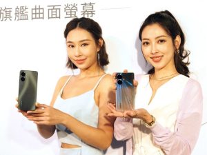 realme 推出 1.5 萬價位級距首款曲面螢幕手機 realme 10 Pro+ ,以及僅 1mm 超窄邊框的 realme 10 Pro-職人選物
