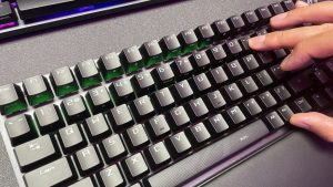 Computex 2023:華碩發表配有數字鍵組的96%無線機械式鍵盤ROG Strix Scope II-職人選物