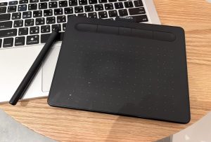 10年老手教你怎麼挑繪圖板:尺寸不是大就好、A5尺寸最萬用、繪圖板5個選購方向-職人選物