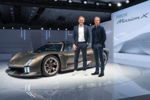 保時捷公布高性能純電概念超跑 Porsche Mission X ,以 1:1 馬力重量比與出色下壓力誓奪下紐柏林北環最速公路車-職人選物
