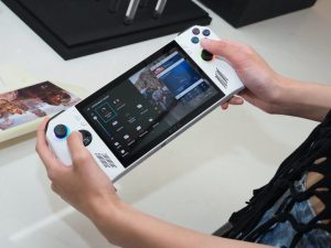 華碩 ROG Ally 電競掌機正式開賣，預約接單以至第三季需求、預期台灣熱銷破萬台-職人選物