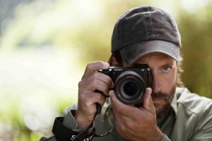 Sony APS-C 旗艦相機 A6700 在台公布上市資訊，單機售價 41,980 元並提供兩種鏡頭套裝-職人選物