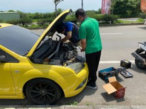 春節走春出遊汽車可能拋錨 技師教你檢查項目和緊急救車工具-職人選物