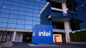 Intel 計畫在 2025 年推動超過 1 億台 AI PC 擴大人工智慧應用-職人選物