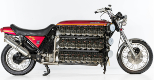 搭載48缸引擎的魔改摩托車「Tinker Toy」拍賣得標估約160萬台幣以上-職人選物