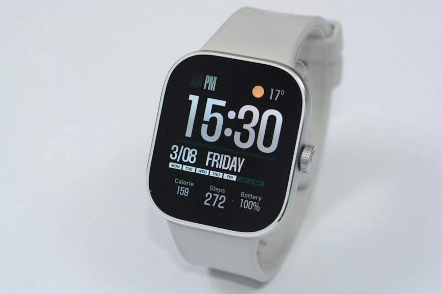 小米Redmi Watch 4智慧手錶評測：1.97吋AMOLED螢幕真巨大、鋁合金錶框、售價2195元 - 職人選物-職人選物