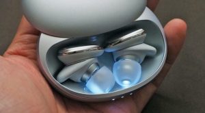 藍牙耳機多點連線功能是什麼?如何開啟?藍牙耳機一對多連線方法介紹-職人選物