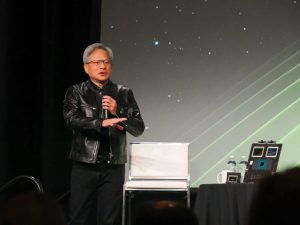 GTC 2024：黃仁勳強調運算產業將自資料中心邁入以生成式AI引領的AI Factory，Blackwell賣的是系統與生態系而非晶片-職人選物