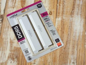 Crucial DDR5 Pro記憶體超頻板模組白色版開箱,生為滿足白色細節控的可靠記憶體模組-職人選物