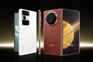 榮耀發表 Magic V3、Vs3 摺疊手機與 MagicBook Art 14 筆電-職人選物