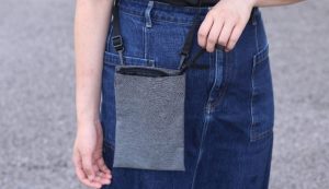 無印良品迷你側背包小改款 防水不怕物品淋濕、加大容量可放入更多東西-職人選物