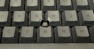 丟失高檔鍵盤關鍵元件,官方主動回應成為X上的大熱門話題-職人選物