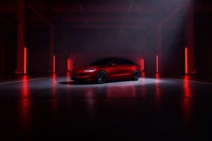 Tesla Q1 營收下滑 未來可靠平價車、機器人計程車扭轉局面？-職人選物