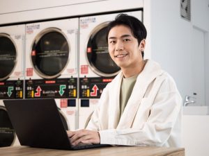 萬秀張瑞夫的筆電進化論：個資安全、環保、耐用性，現代需求一次滿足-職人選物
