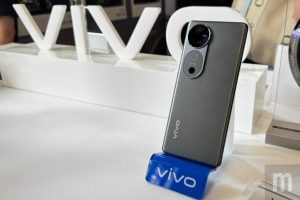 vivo V40 系列登台 主打人像拍攝與 AI 美顏-職人選物