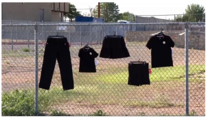 德州中學禁止學生一身黑，聲稱會得憂鬱症-職人選物