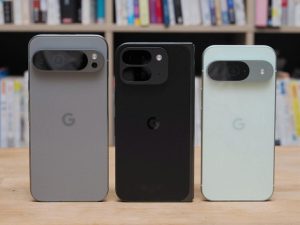 Google Pixel 9 Pro Fold摺疊螢幕手機評測,搭載標準比例封面螢幕與8吋主螢幕的第二款Pixel摺疊機-職人選物