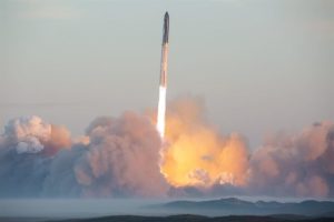 SpaceX 獵鷹9號推進器降落回收失敗 美國航空局下令停飛2週-職人選物