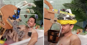 全自動洗人機 洗碗海綿洗全身 拖把充當洗頭小妹-職人選物