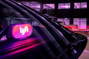 Lyft 與 Mobileye 等三家公司合作 擴展自動駕駛技術應用-職人選物