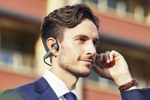 鐵三角藍牙無線軟骨傳導耳機ATH-CC500BT2在台推出，強調減少頭部壓力的舒適感-職人選物