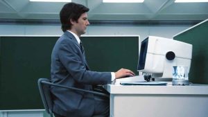Apple+《人生切割術》剪接師談用 Mac 剪輯 建構意識分割世界觀-職人選物