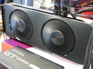 Intel第二世代獨顯Intel Arc B580已在多家零售商曝光,售價將落在250美金-職人選物