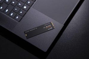 Western Digital公布TLC顆粒WD_BLACK SN7100 NVMe SSD,最大性能提升之餘能源效率也提高100%-職人選物