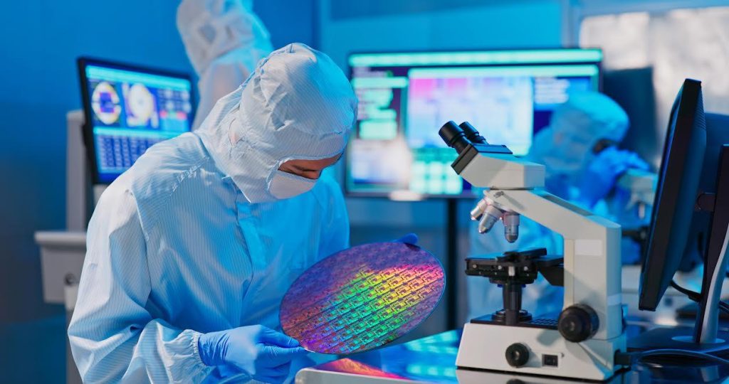 Intel晶圓代工宣布未來節點互聯微縮技術突破，新材料、先進封裝提升電晶體容量與晶片對晶片速度 - 職人選物-職人選物
